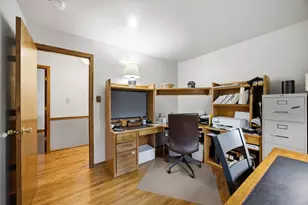 6511 Dunham Rd, Downers Grove, IL 60516 - Photo 21