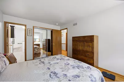 6511 Dunham Road, Downers Grove, IL 60516 - Photo 15