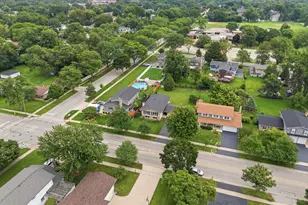 6511 Dunham Rd, Downers Grove, IL 60516 - Photo 35