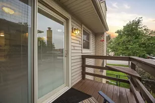 6511 Dunham Rd, Downers Grove, IL 60516 - Photo 29