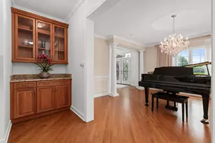 5 Hawthorn Grove Cir, Hawthorn Woods, IL 60047 - Photo 17