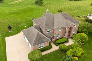 5 Hawthorn Grove Cir, Hawthorn Woods, IL 60047 - Photo 43