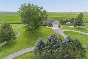 12433 Prairie Center Rd, Morrison, IL 61270 - Photo 43
