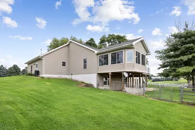 12433 Prairie Center Road, Union Grove, IL 61270 - Photo 5