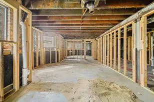 6215 S Evans Ave, Chicago, IL 60637 - Photo 15