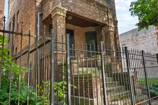 6215 S Evans Ave, Chicago, IL 60637 - Photo 3