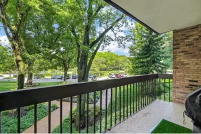 1831 S Mission Hills Road #106, Northbrook, IL 60062 - Photo 17