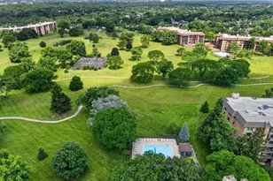 1831 S Mission Hills Rd, Northbrook, IL 60062 - Photo 43