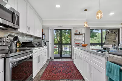 1831 S Mission Hills Road #106, Northbrook, IL 60062 - Photo 5