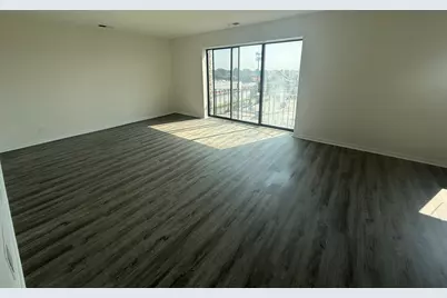 2300 N Harlem Avenue #606, Elmwood Park, IL 60707 - Photo 3