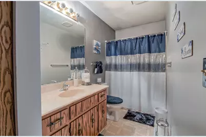 2512 Live Oak Drive, Crest Hill, IL 60403 - Photo 9