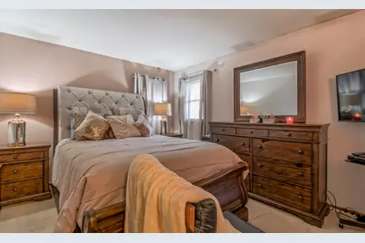 2512 Live Oak Drive, Crest Hill, IL 60403 - Photo 11