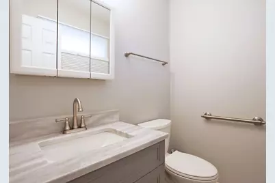 2055 Shepard Road, Hoffman Estates, IL 60169 - Photo 17