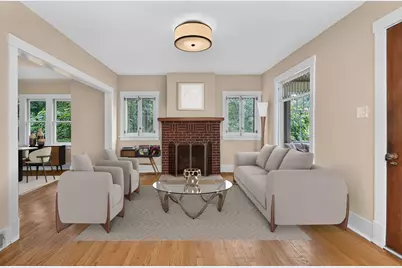 2 S Stough Street, Hinsdale, IL 60521 - Photo 7