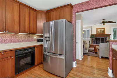2 S Stough Street, Hinsdale, IL 60521 - Photo 23