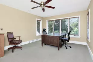 2 S Stough St, Hinsdale, IL 60521 - Photo 13