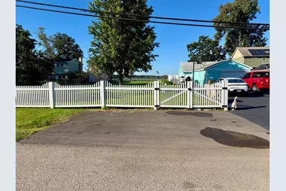 [Address not provided], McHenry, IL 60051 - Photo 19