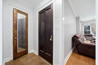4836 W Barry Avenue, Chicago, IL 60641 - Photo 17