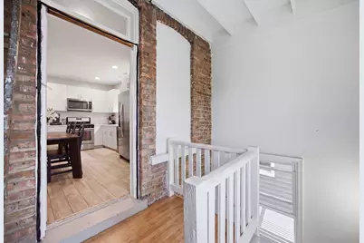 4836 W Barry Avenue, Chicago, IL 60641 - Photo 29