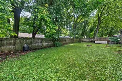 216 Fairmont Drive, Dekalb, IL 60115 - Photo 25