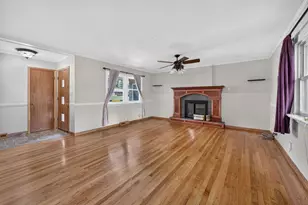 216 Fairmont Dr, Dekalb, IL 60115 - Photo 7