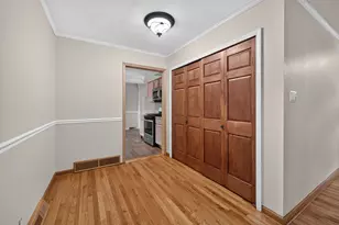 216 Fairmont Dr, Dekalb, IL 60115 - Photo 9