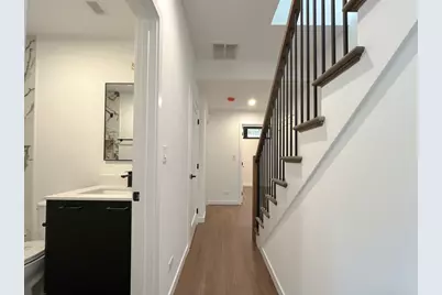 3710 N Kenmore Avenue #1, Chicago, IL 60613 - Photo 13