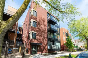 3710 N Kenmore Ave, Chicago, IL 60613 - Photo 1