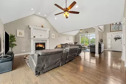 22620 Hunters Trail, Frankfort, IL 60423 - Photo 5