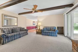 2440 Harbor Ct, Aurora, IL 60504 - Photo 9