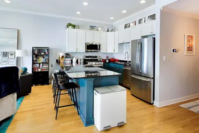 428 N Noble Street #3, Chicago, IL 60642 - Photo 9