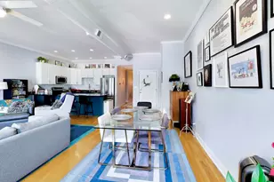 428 N Noble St, Chicago, IL 60642 - Photo 3