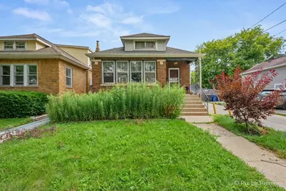1711 Hartrey Avenue, Evanston, IL 60201 - Photo 1