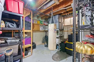 24262 W Rose Ave, Lake Zurich, IL 60047 - Photo 33