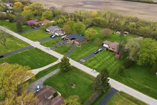 24262 W Rose Ave, Lake Zurich, IL 60047 - Photo 45