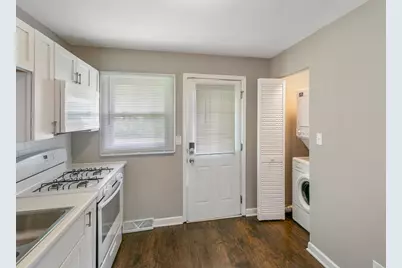 15403 Cherry Lane, Markham, IL 60428 - Photo 9