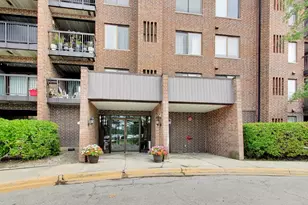 500 Park Ave, Calumet City, IL 60409 - Photo 3