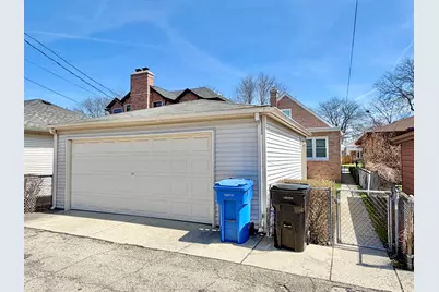 6214 N Karlov Avenue, Chicago, IL 60646 - Photo 29
