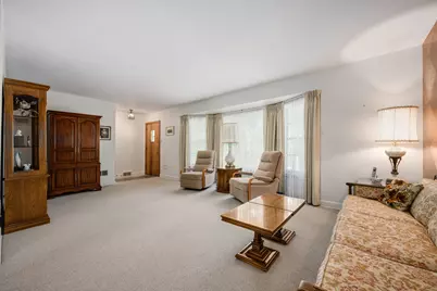 6214 N Karlov Avenue, Chicago, IL 60646 - Photo 5