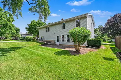 101 S Lancaster Drive, Bolingbrook, IL 60440 - Photo 29