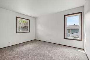 101 S Lancaster Dr, Bolingbrook, IL 60440 - Photo 17