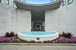3600 N Lake Shore Dr, Chicago, IL 60613 - Photo 3