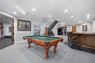 909 Cleveland Rd, Hinsdale, IL 60521 - Photo 53