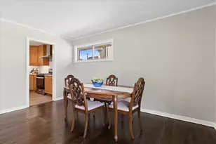 7311 Lake St, Morton Grove, IL 60053 - Photo 7