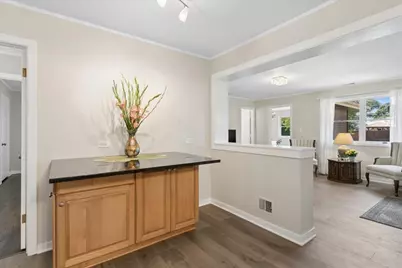 7311 Lake Street, Morton Grove, IL 60053 - Photo 13