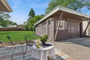 7311 Lake St, Morton Grove, IL 60053 - Photo 19