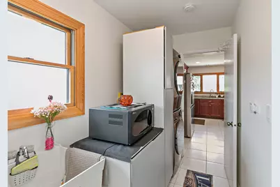 1037 Conrad Court, Elk Grove Village, IL 60007 - Photo 5