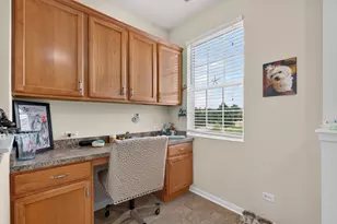 2217 Concord Dr, McHenry, IL 60050 - Photo 9