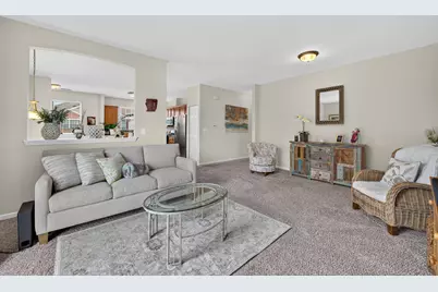 2217 Concord Drive, McHenry, IL 60050 - Photo 5