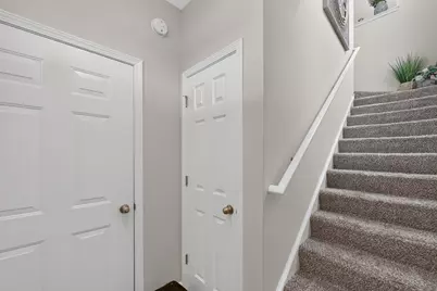 2217 Concord Drive, McHenry, IL 60050 - Photo 3